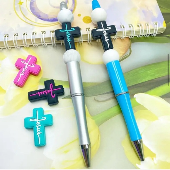 One 2 pc set Handmade Refillable Theme Pens - Picture 11 of 15